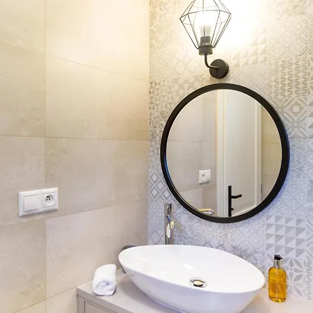 Tri Koruny Apartman *